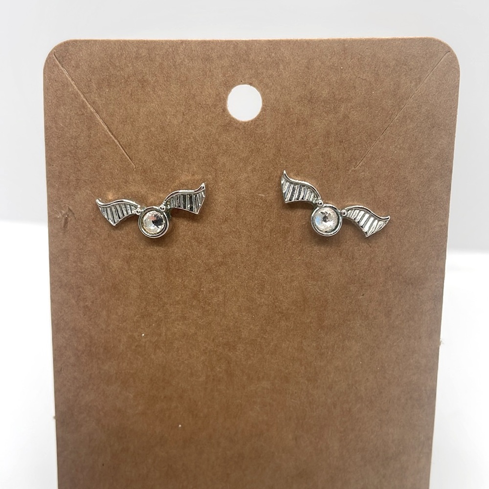 ❤️Harry Potter snitch earrings
